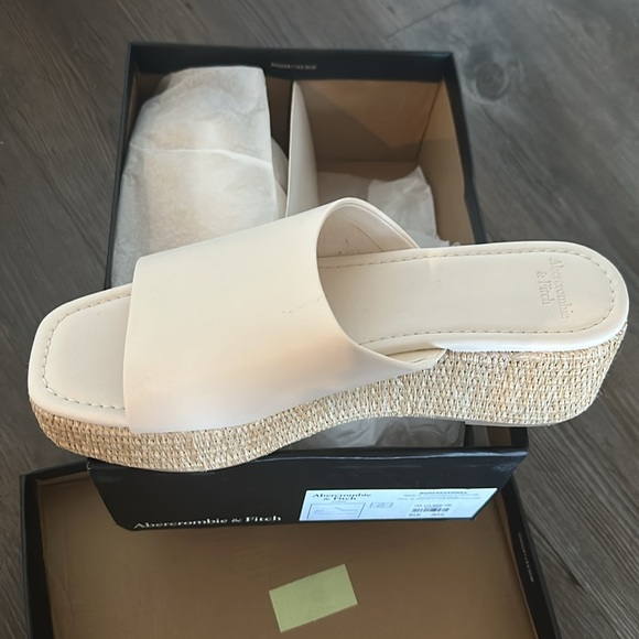 A&F wedges. Brand new! - Picture 2 of 5